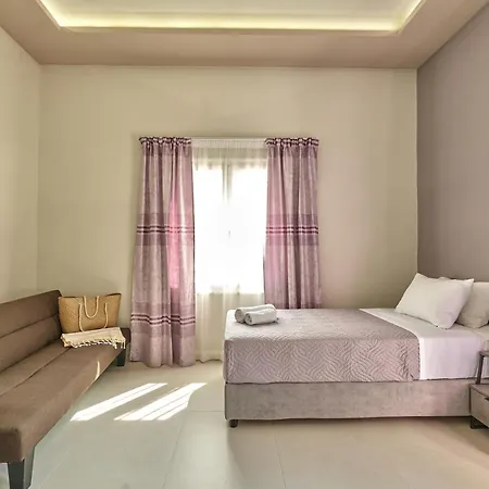 Villa 2 Bedroom With Heated Swimming Pool-spa Whirlpool-bbq! *